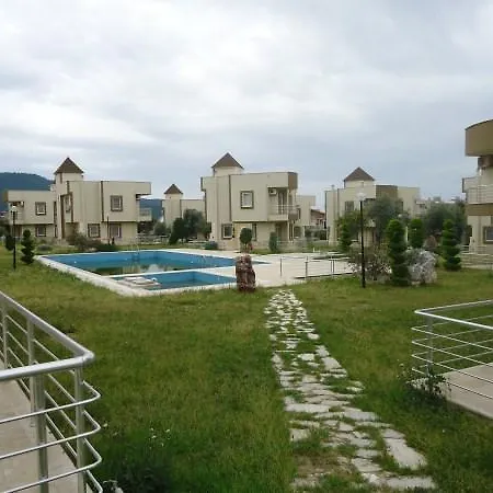 Villa Yasmin Garden - Manolya 3 *